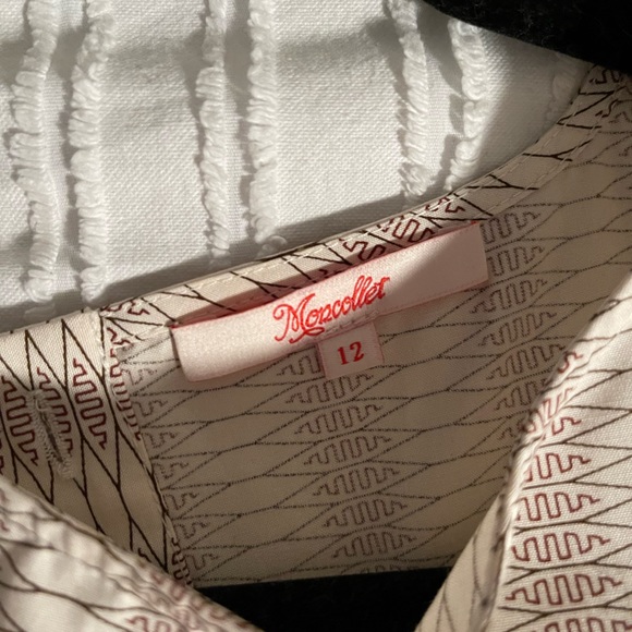 Cap sleeve blouse with button up the back - Picture 4 of 6